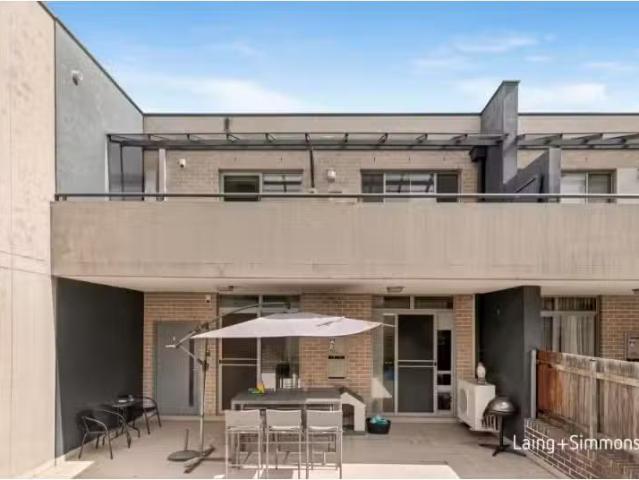 Condo for rent in Parklea, Sydney