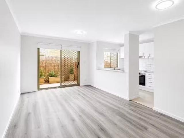 Condo for rent in Sydney, New South Wales