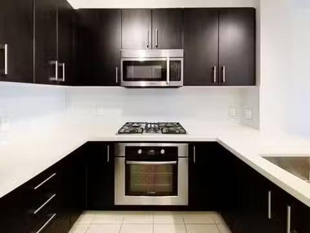 Apartment for rent in Vancouver, British Columbia