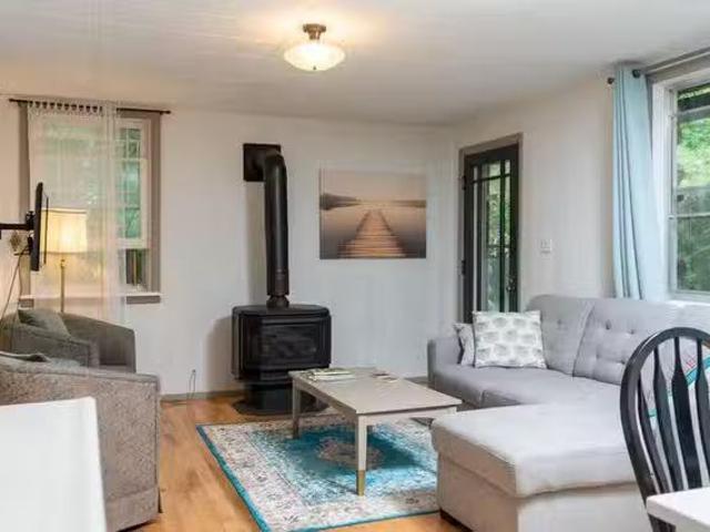 Apartment for rent in Tay Valley, Ontario
