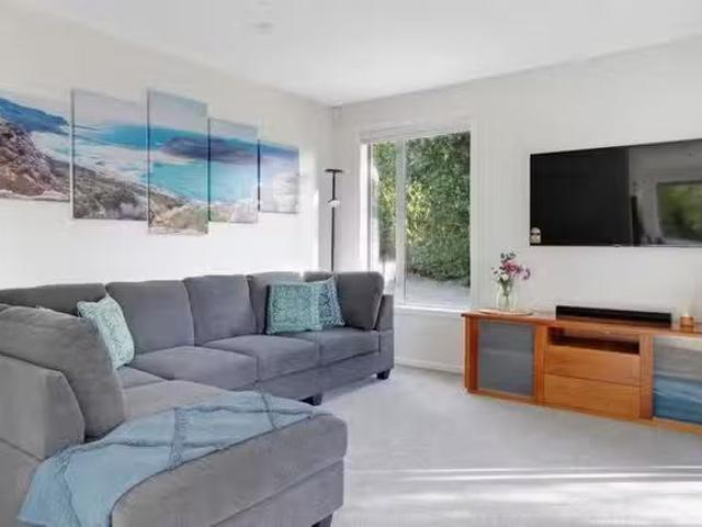 Apartment for rent in Whangaparaoa, Oroua County