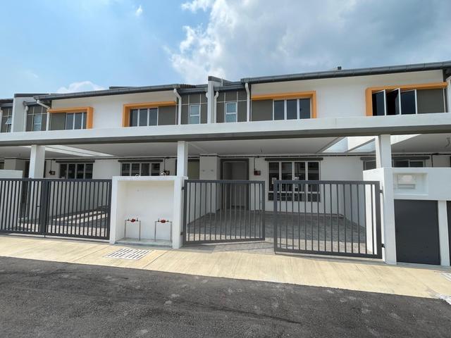 Terraced House for sale in Sendayan Village, Negeri Sembilan
