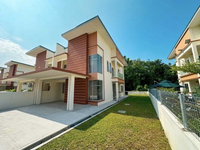 Residential House for sale in Petaling, Alam Impian