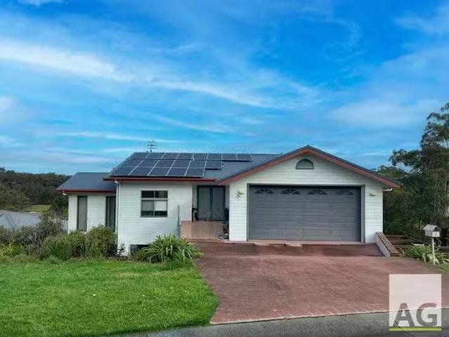 House for rent in Tallwoods Village, New South Wales