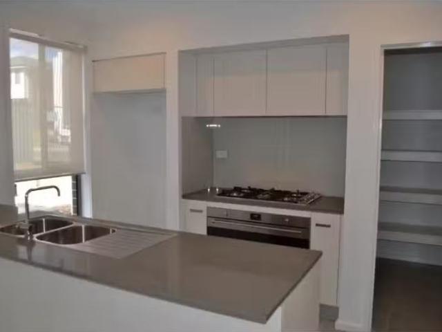 Condo for rent in Sydney, New South Wales