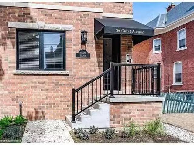 Apartment for rent in Ancaster, Ontario