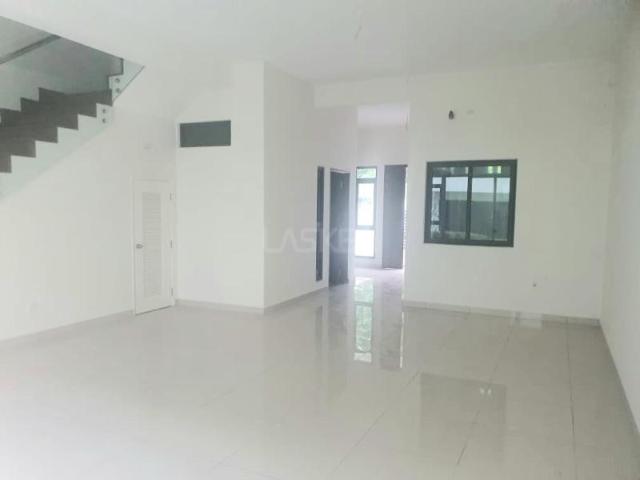 House for rent in Kajang, Langat