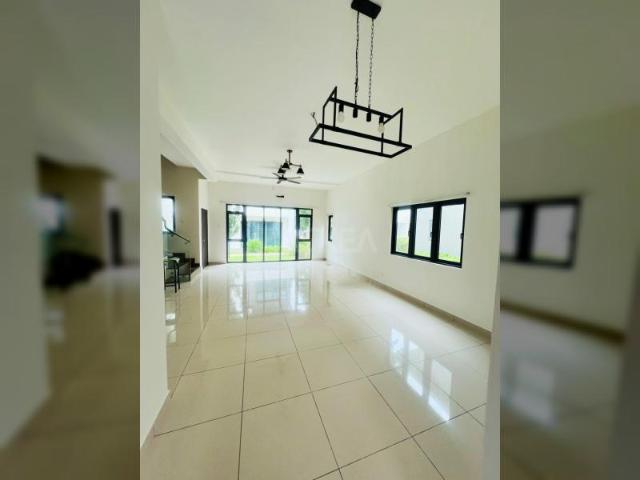 House for rent in Kajang, Langat