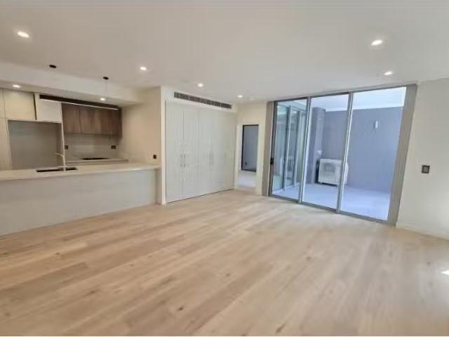 Apartment for rent in Eastlakes, New South Wales