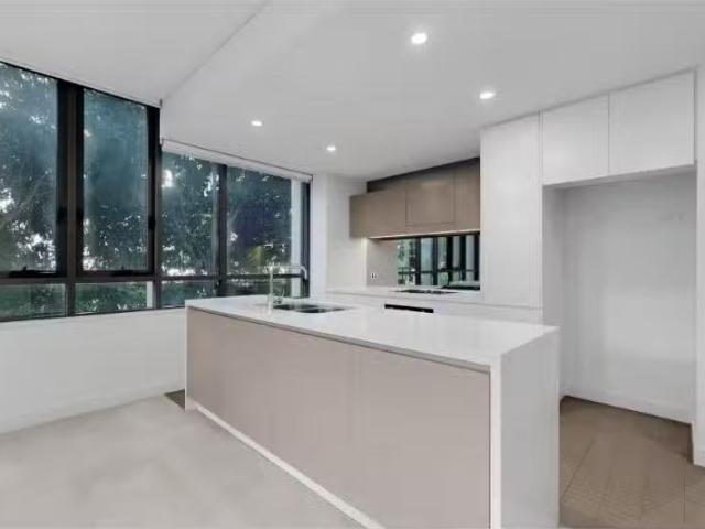 Apartment for rent in Eastlakes, New South Wales