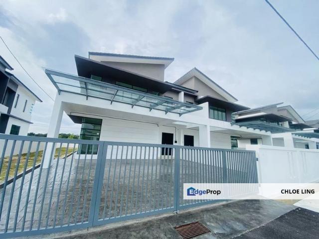 House for sale in Sendayan Village, Negeri Sembilan