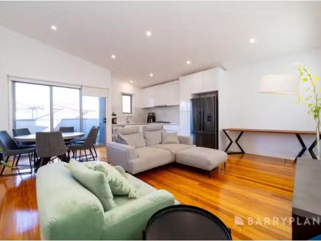 Condo for rent in Camerons Creek, Victoria