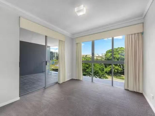 Apartment for rent in Toombul, Queensland