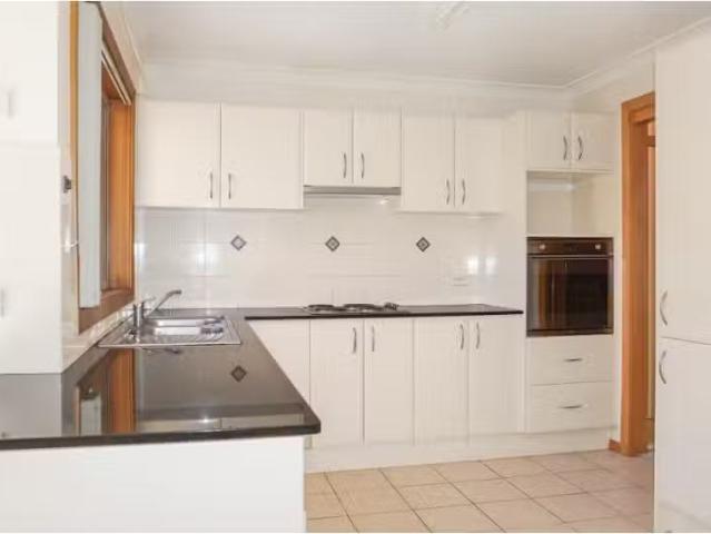 Condo for rent in Wollongong West, New South Wales