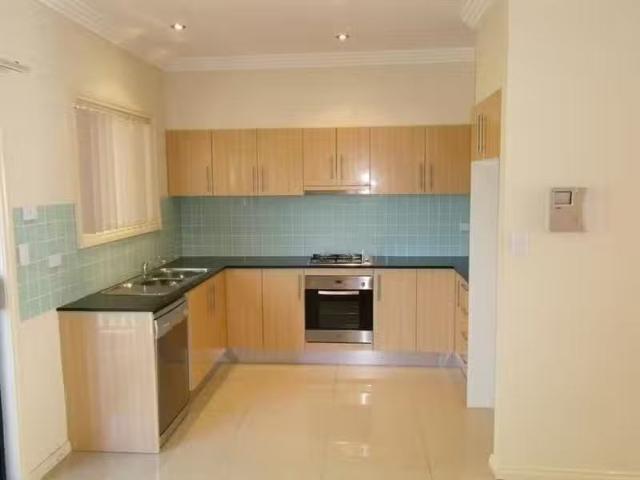 Condo for rent in Sydney, New South Wales