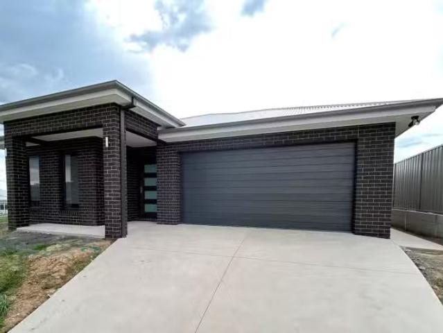 House for rent in Baranduda, Victoria