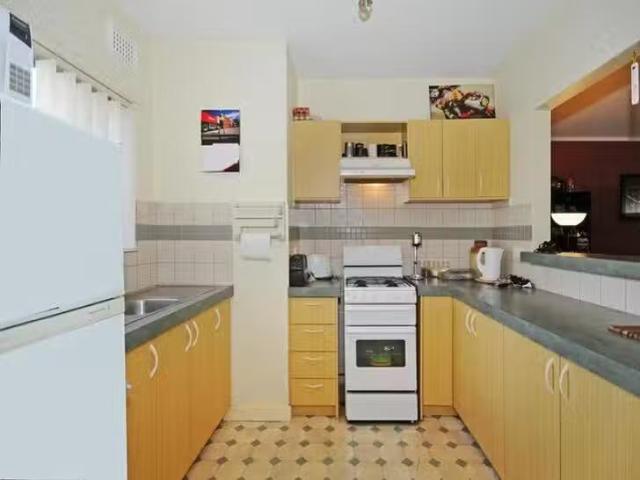 Apartment for rent in Lockridge, Western Australia