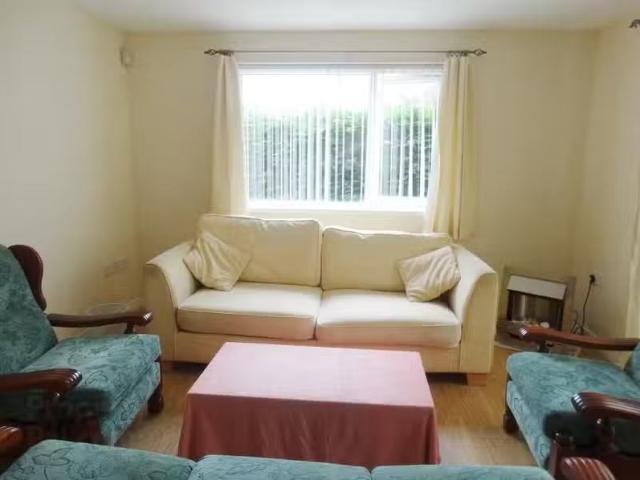 Apartment to rent in Gorteeny, Connacht