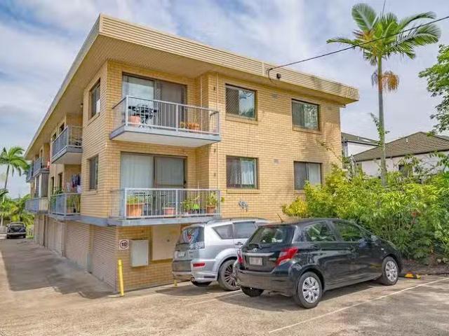 Apartment for rent in Toombul, Queensland
