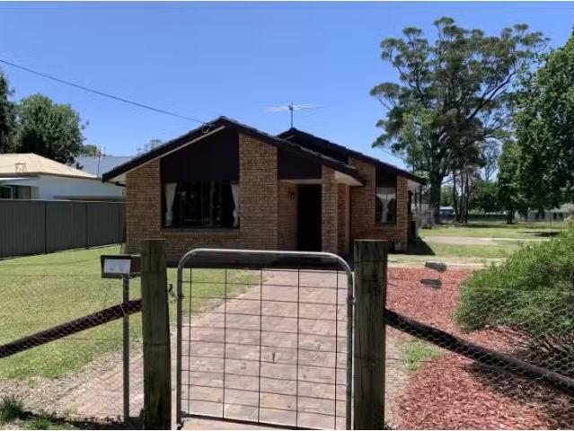 House for rent in Hill Top, New South Wales