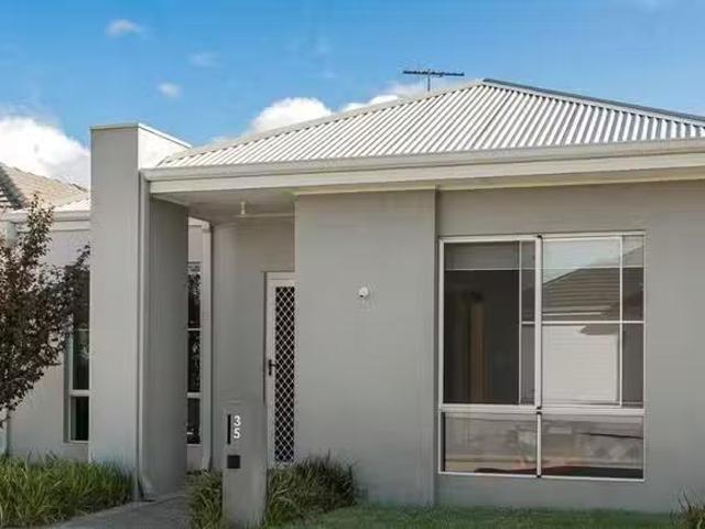 House for rent in Wellard, Western Australia