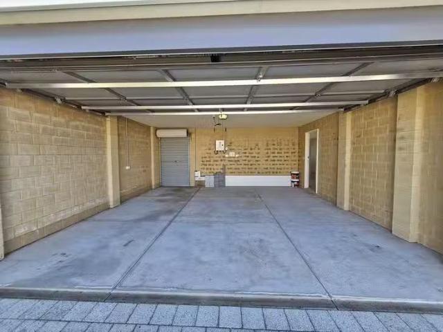 House for rent in Alkimos, Western Australia