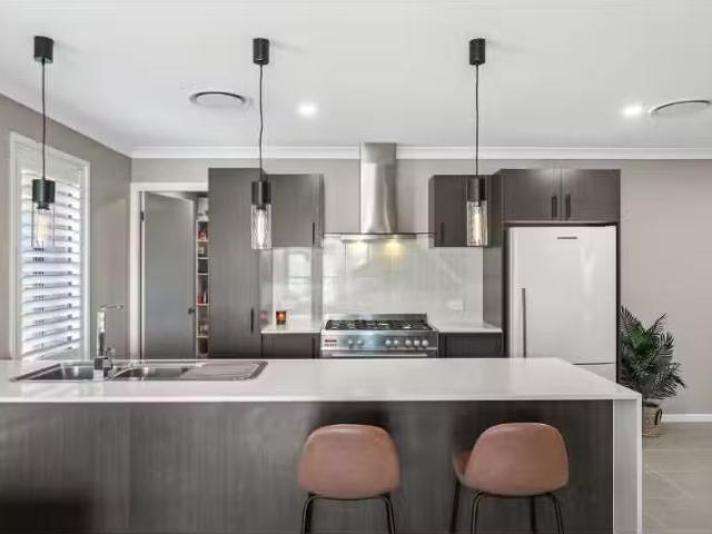 House for rent in Wadalba, New South Wales