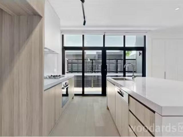 Condo for rent in Camerons Creek, Victoria