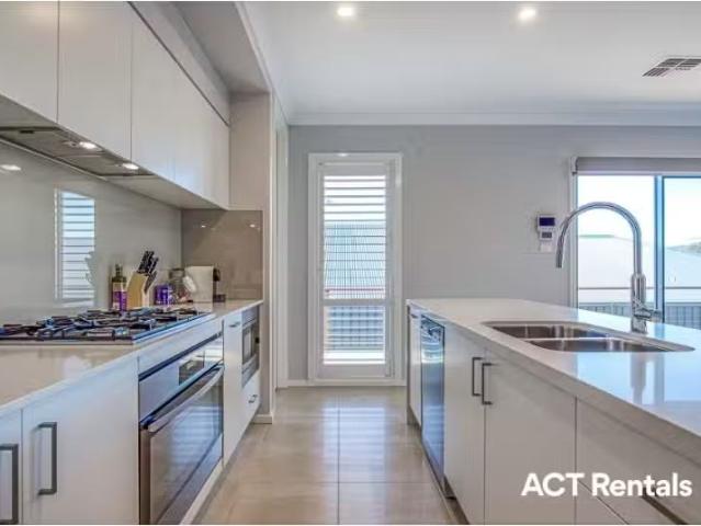 House for rent in Googong, New South Wales