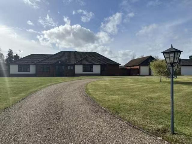 House for rent in Rushmere, Key Street