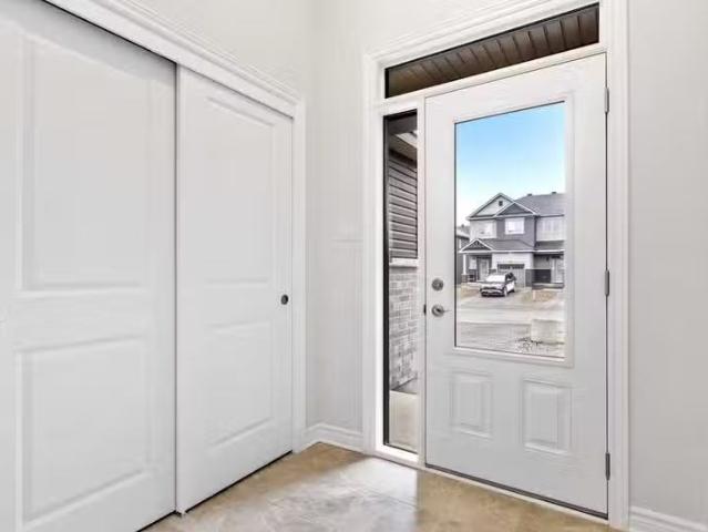 Condo for rent in Gloucester-Southgate, Ottawa