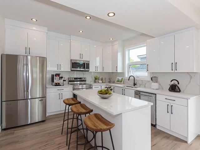 Apartment for rent in Wedgewood, Alberta
