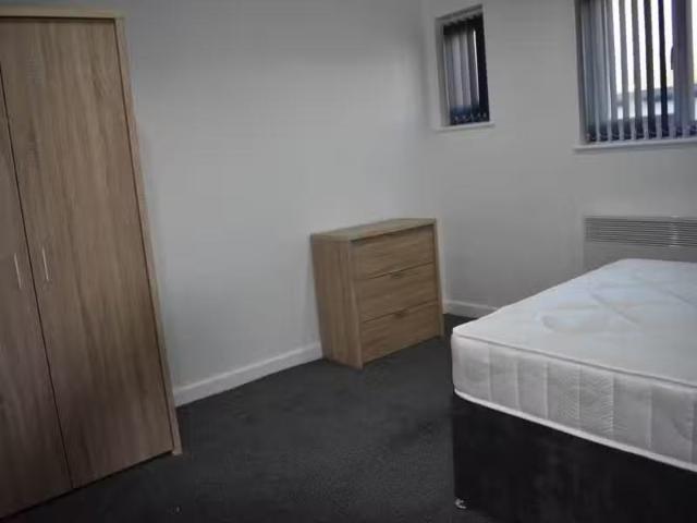 Apartment for rent in Brighouse, Snydale