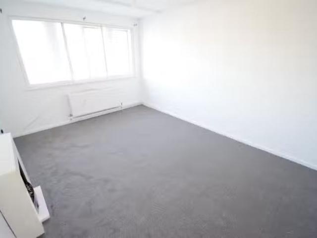 House for rent in Old St. Mellons, Falcon Lodge