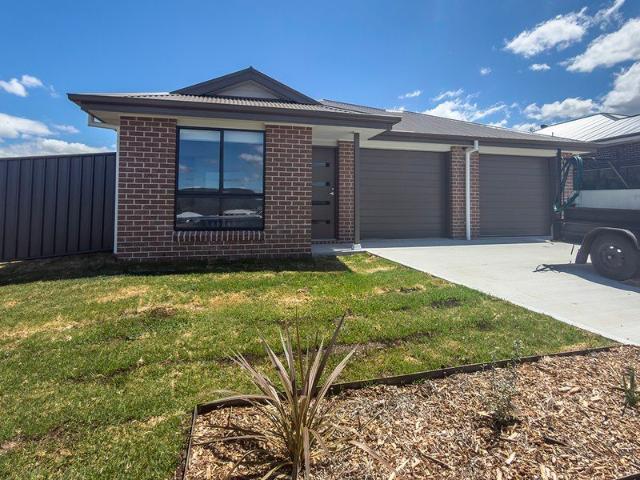 Duplex for rent in Kootingal, Tamworth Regional Council
