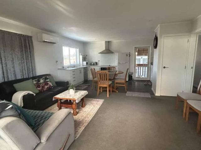 House for rent in Sunset (Mount View), Rotorua