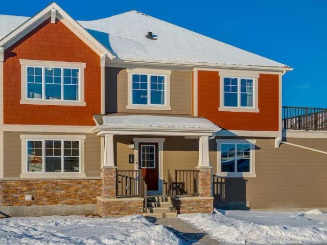 Townhouse for rent in Yorkville, Calgary
