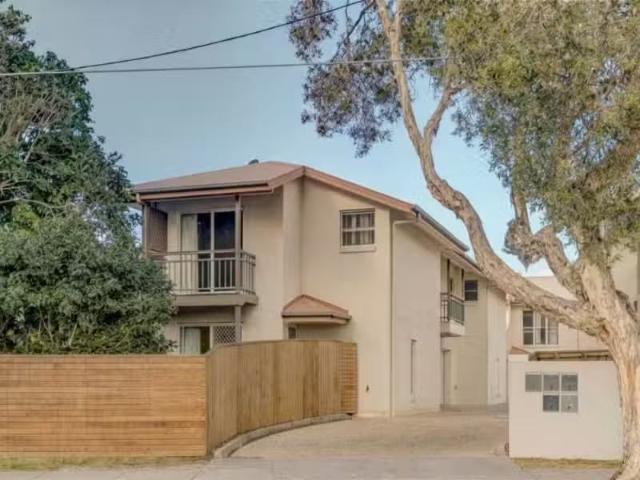 Condo for rent in Toombul, Queensland