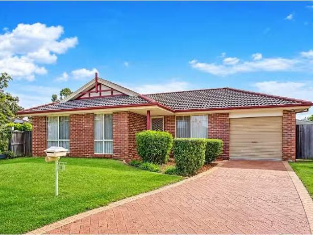 House for rent in Stanhope Gardens, Sydney