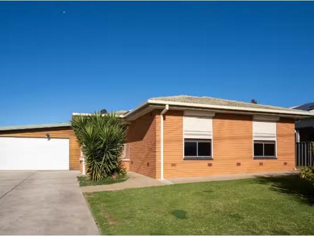 House for rent in Forest Hill, Wagga Wagga City Council