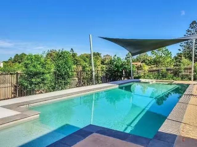 House for rent in Halpine Lakes, Greater Brisbane