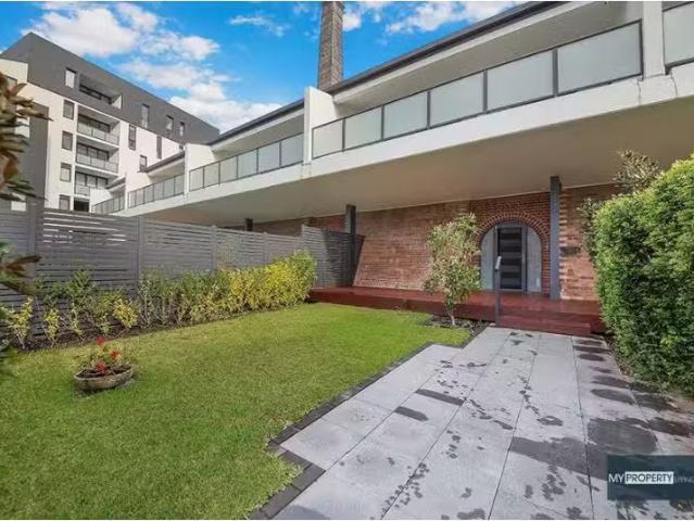 Condo for rent in Sydney, New South Wales