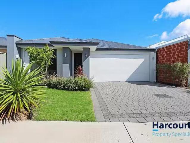 House for rent in Piara Waters, Western Australia