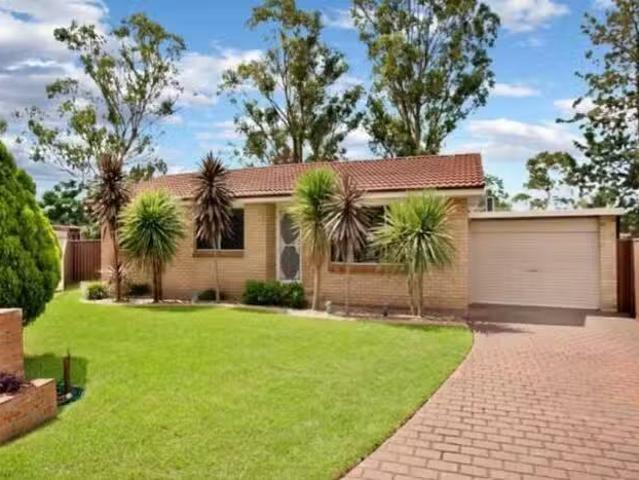 House for rent in St Clair, Sydney