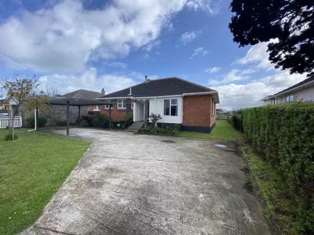 House for rent in Taranaki
