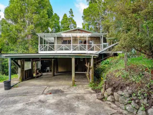 House for rent in Oratia, Oroua County