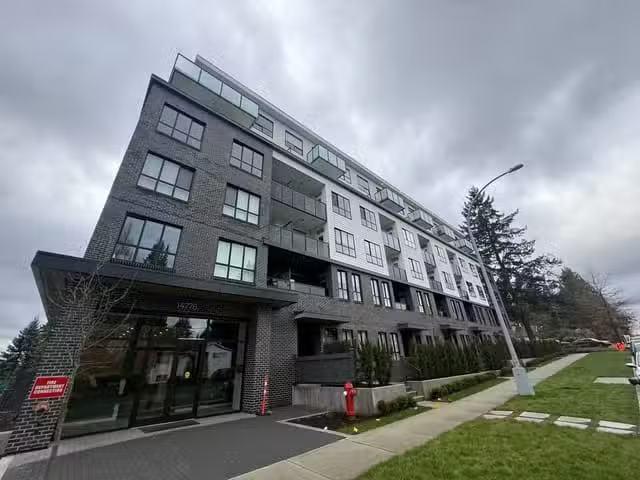 Apartment for rent in Surrey, British Columbia