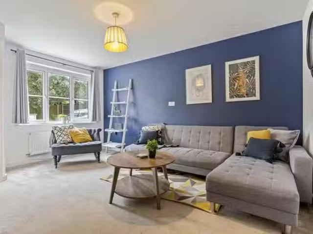 Apartment for rent in Whitnash, Green Close