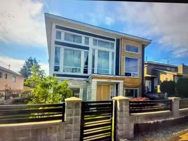 House for rent in Burnaby, British Columbia