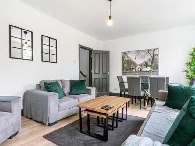 Apartment for rent in Queen's Quarter, Northern Ireland
